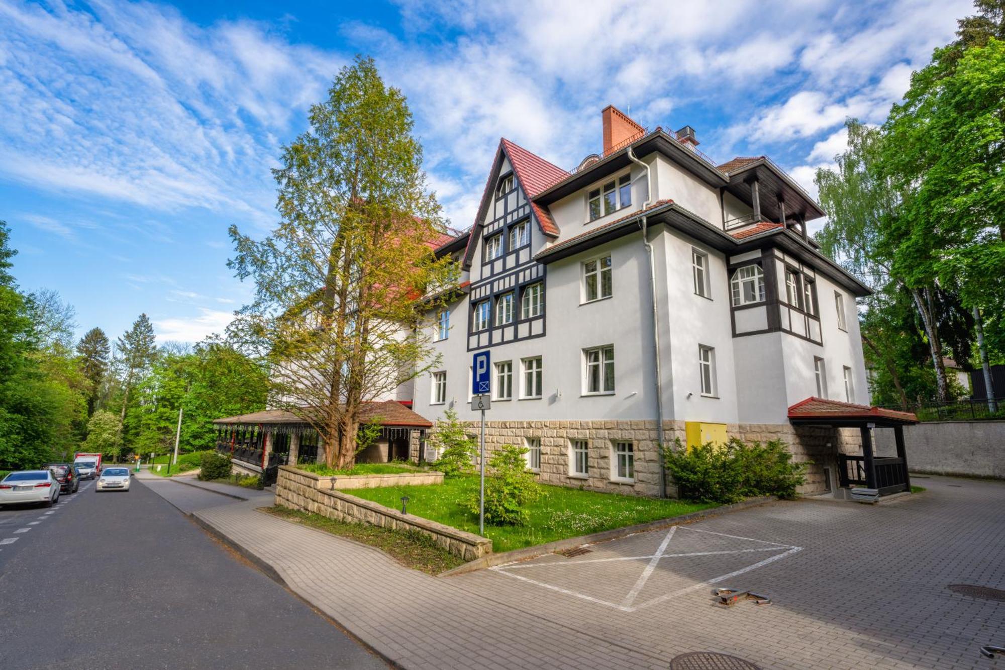 Medical Sensus Hotel Polanica-Zdrój Eksteriør billede